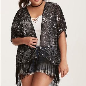 Torrid Celestial print fringe kimono size 5 NWT